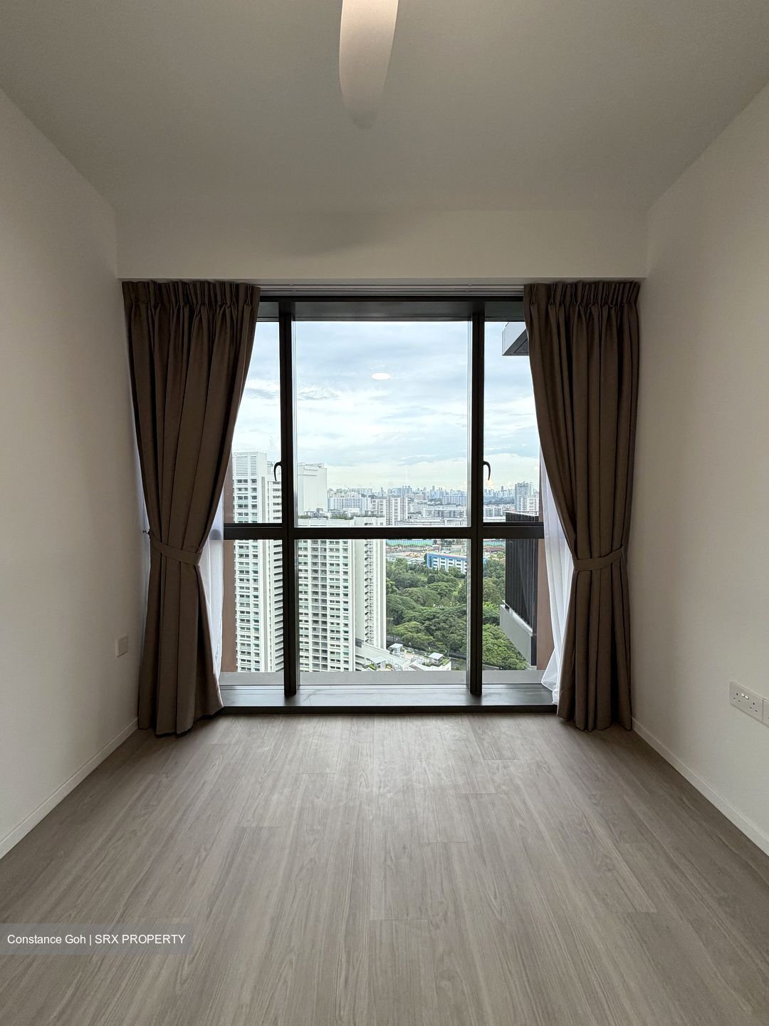 Amo Residence (D20), Apartment #572777401